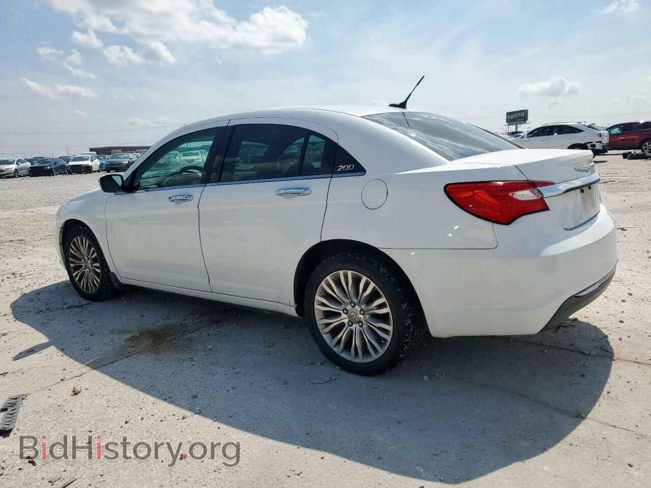 2012 CHRYSLER 200 - VIN: 1C3CCBCG7CN308660 - Фото 2