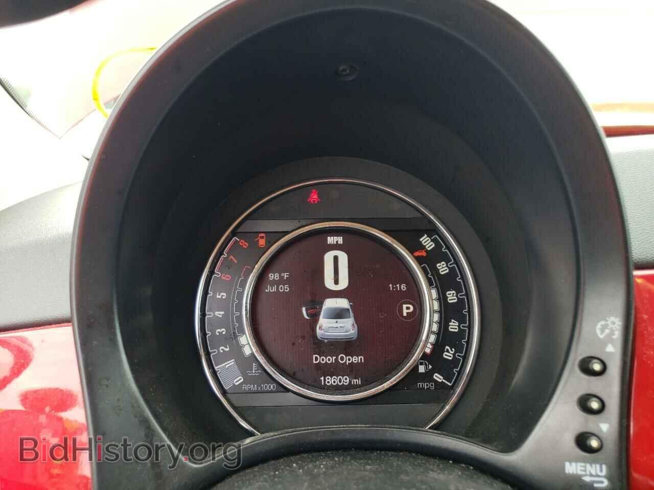2017 FIAT 500 - VIN: 3C3CFFKR7HT661571 - Фото 9