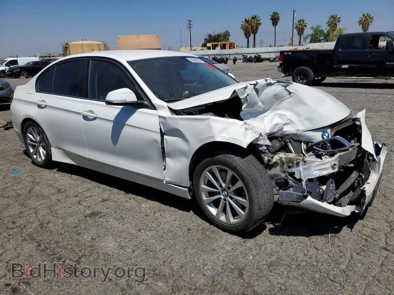 2016 BMW 3 SERIES - VIN: WBA8E1G54GNU12203 - Photo 4