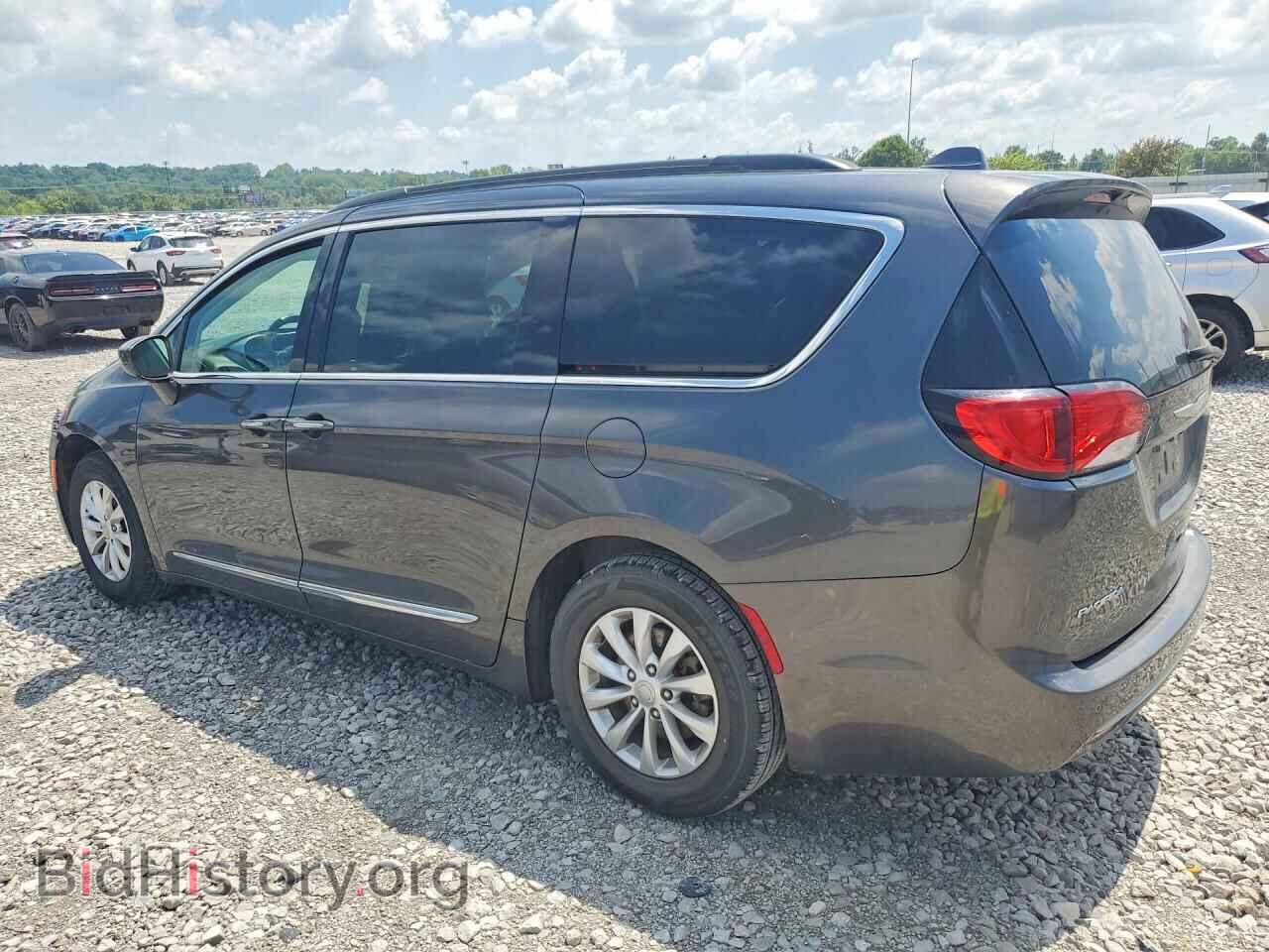 2017 CHRYSLER PACIFICA - VIN: 2C4RC1BG5HR501840 - Photo 2
