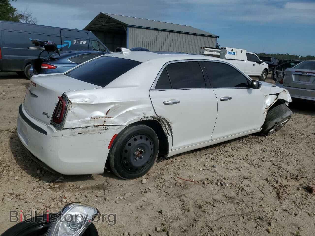 2015 CHRYSLER 300 - VIN: 2C3CCASGXFH833172 - Фото 3