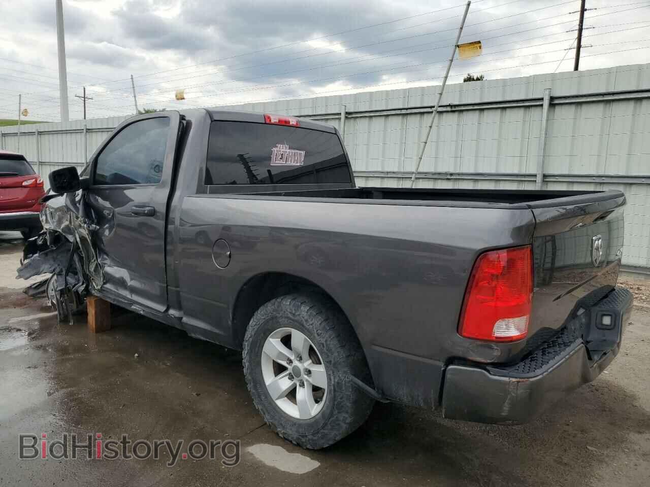 2019 RAM 1500 - VIN: 3C6JR7AG4KG508024 - Фото 2