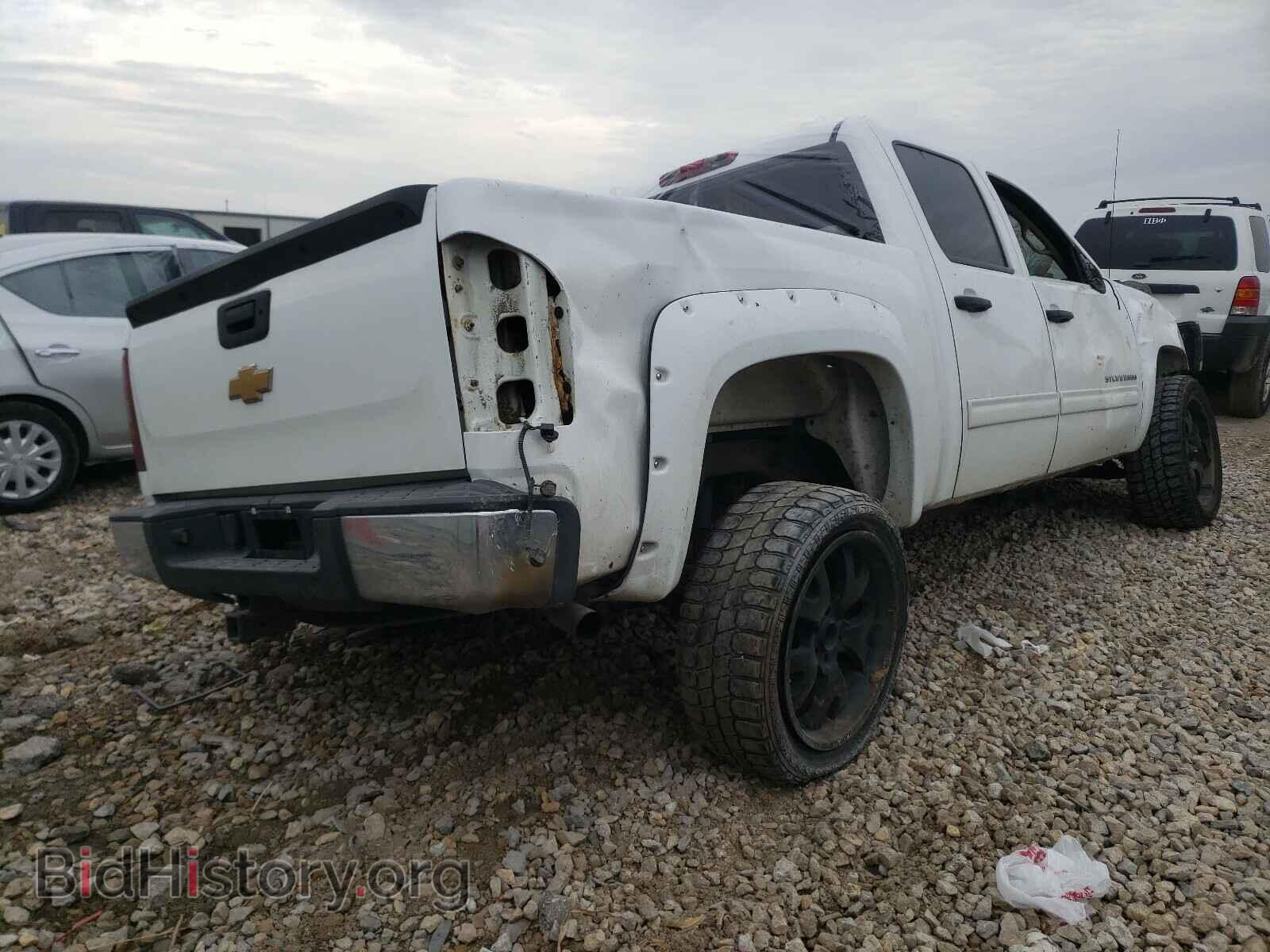 2012 CHEVROLET SILVERADO - VIN: 1GCPKSE72CF111094 - Фото 4