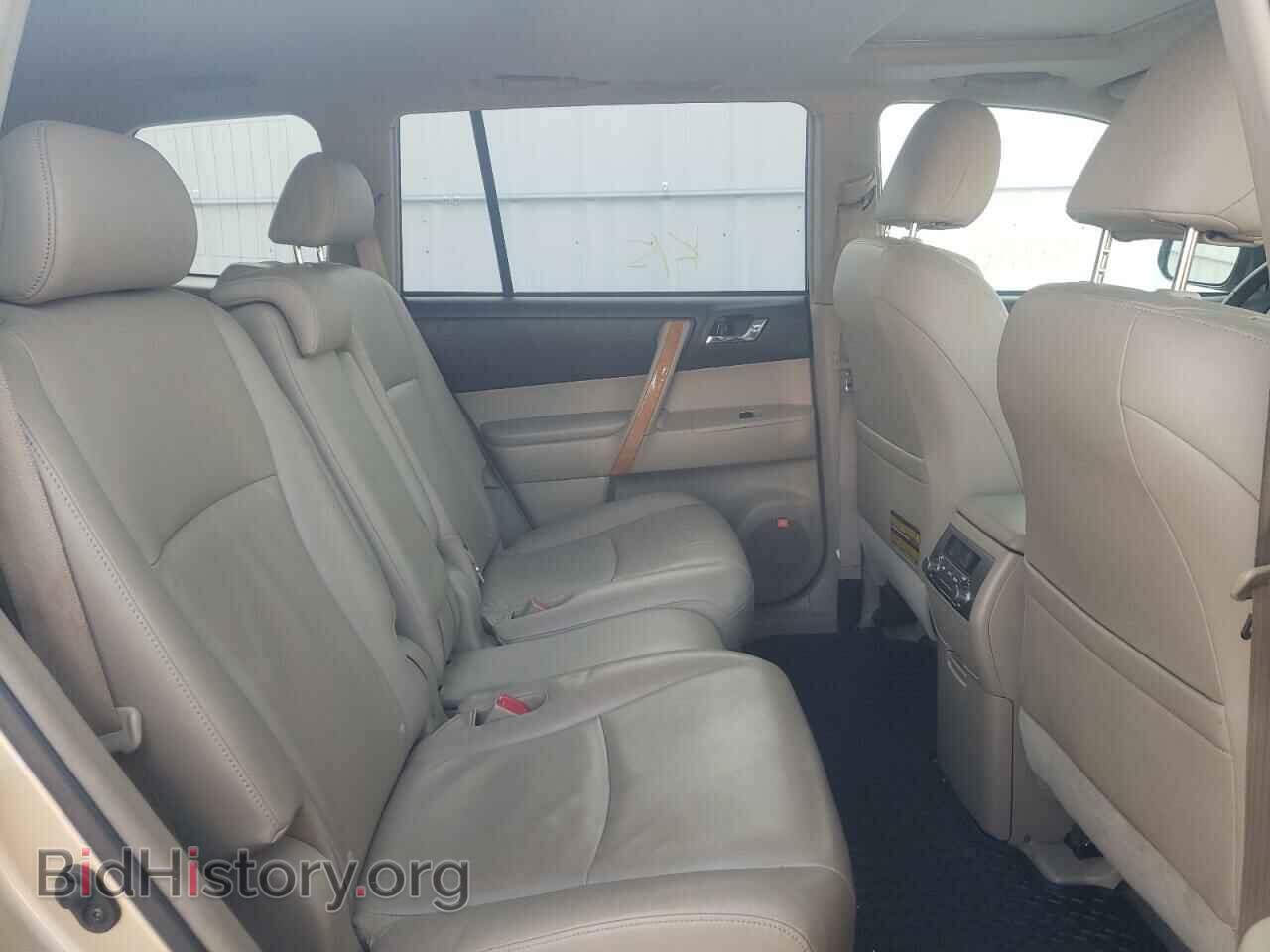 2008 TOYOTA HIGHLANDER - VIN: JTEEW44A082024910 - Фото 6