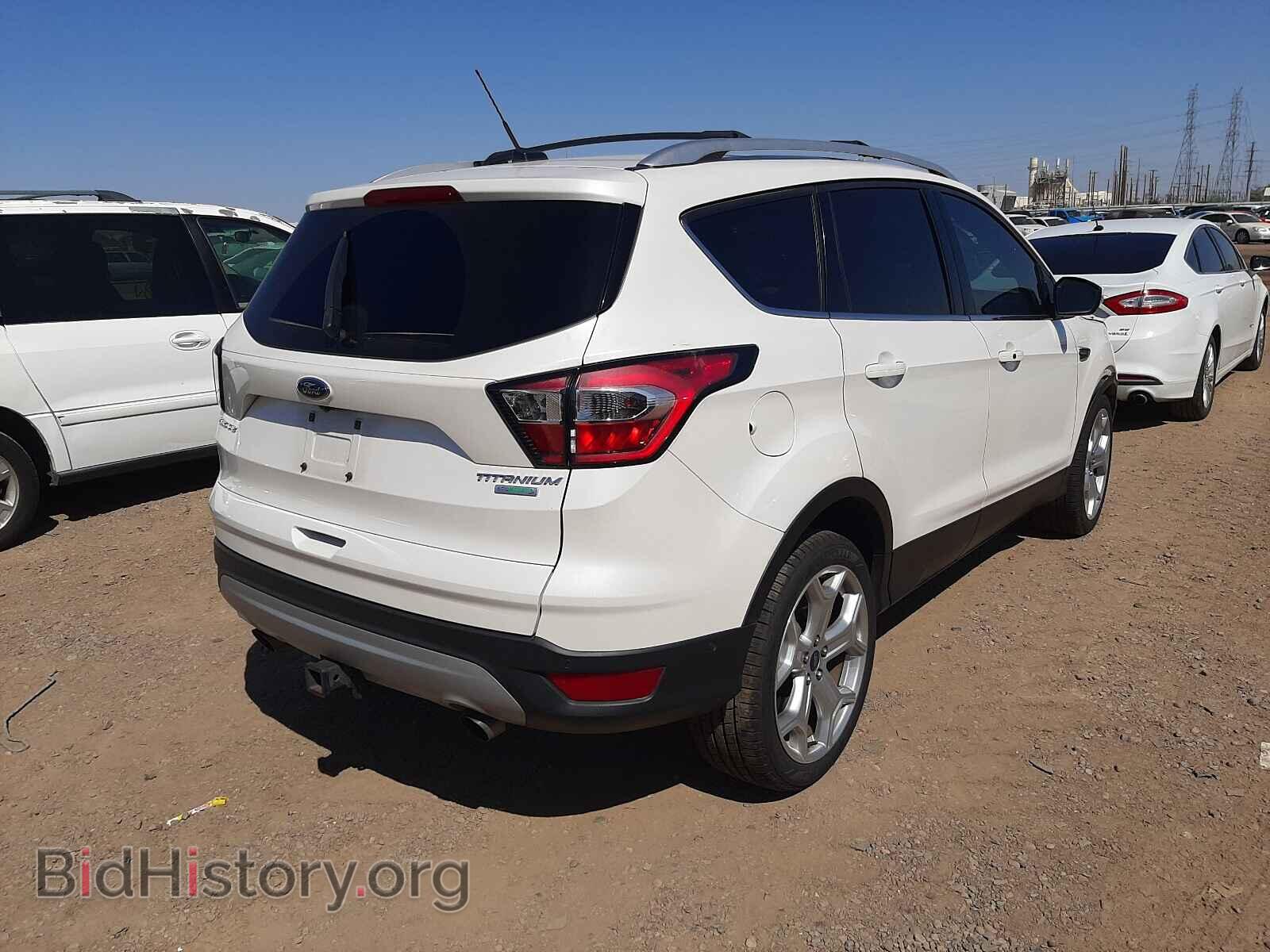 2017 FORD ESCAPE - VIN: 1FMCU0J99HUC14130 - Фото 4