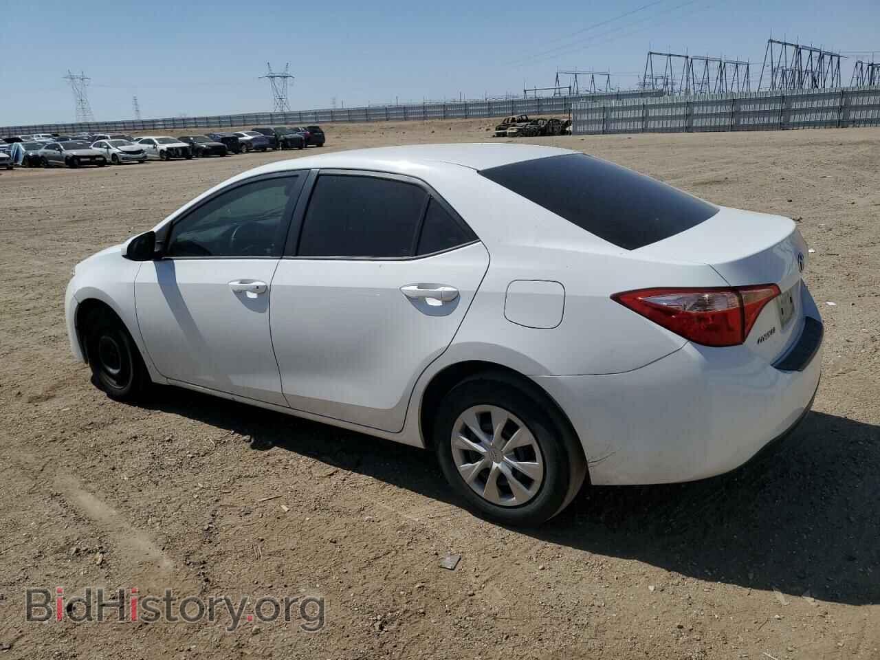 2017 TOYOTA COROLLA - VIN: 5YFBURHE5HP718355 - Фото 2