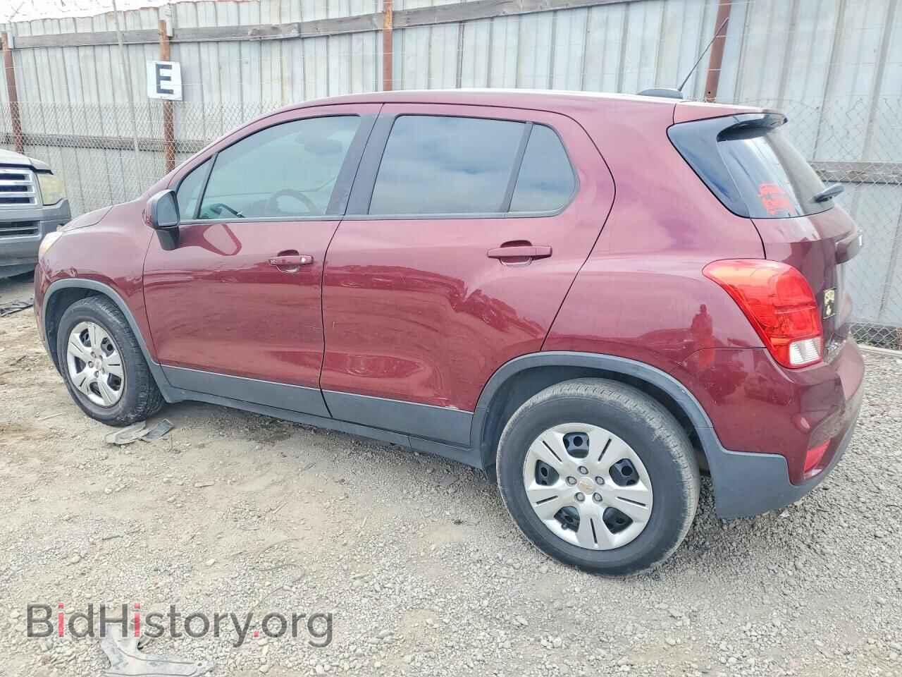 2017 CHEVROLET TRAX - VIN: 3GNCJKSB0HL234777 - Фото 2