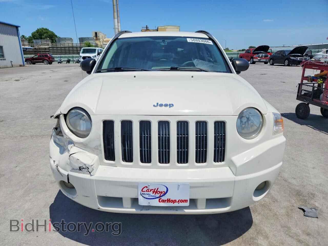 2008 JEEP COMPASS - VIN: 1J8FT47W88D525758 - Фото 5