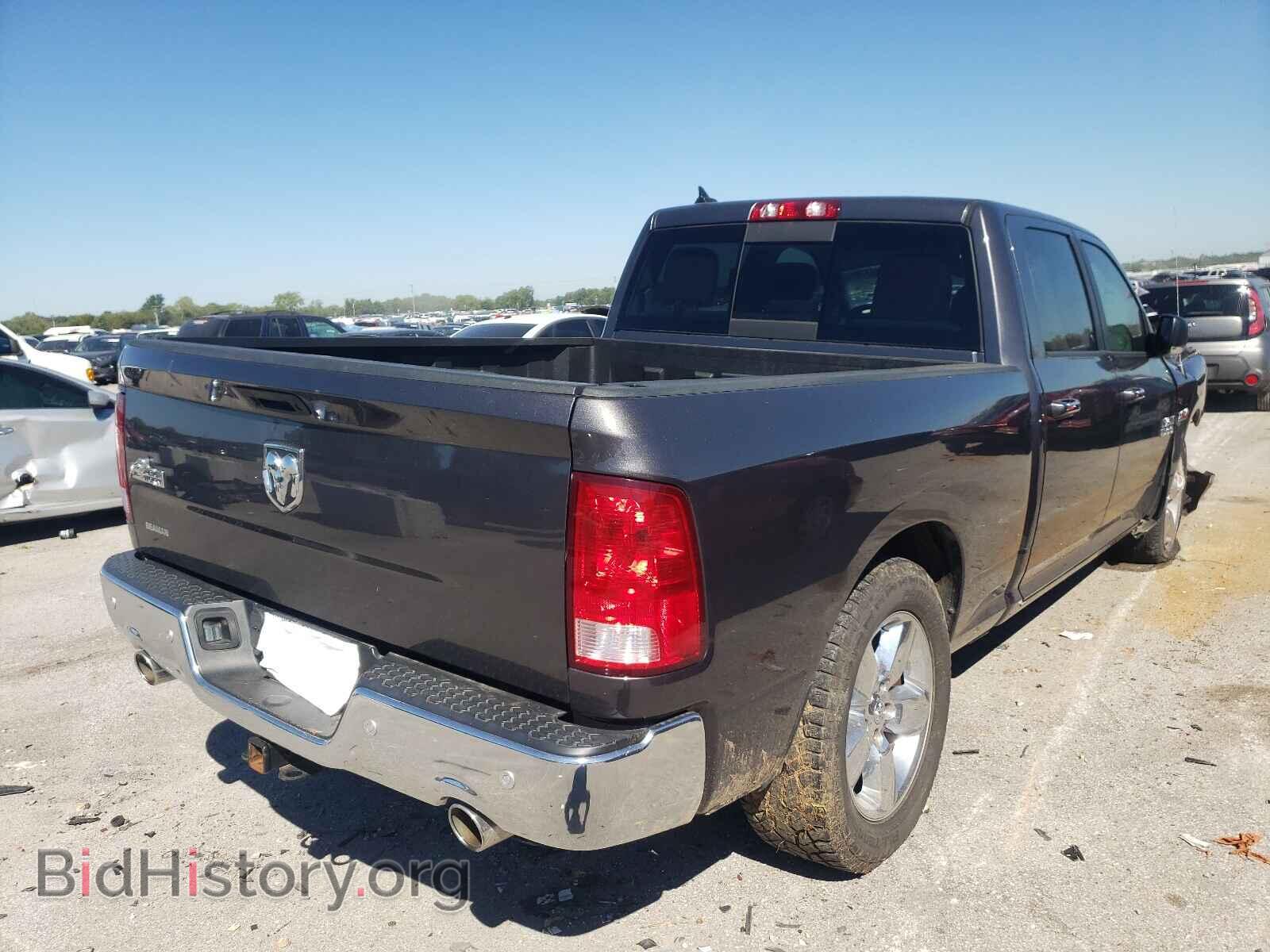 2017 RAM 1500 - VIN: 1C6RR6TT2HS547719 - Photo 4