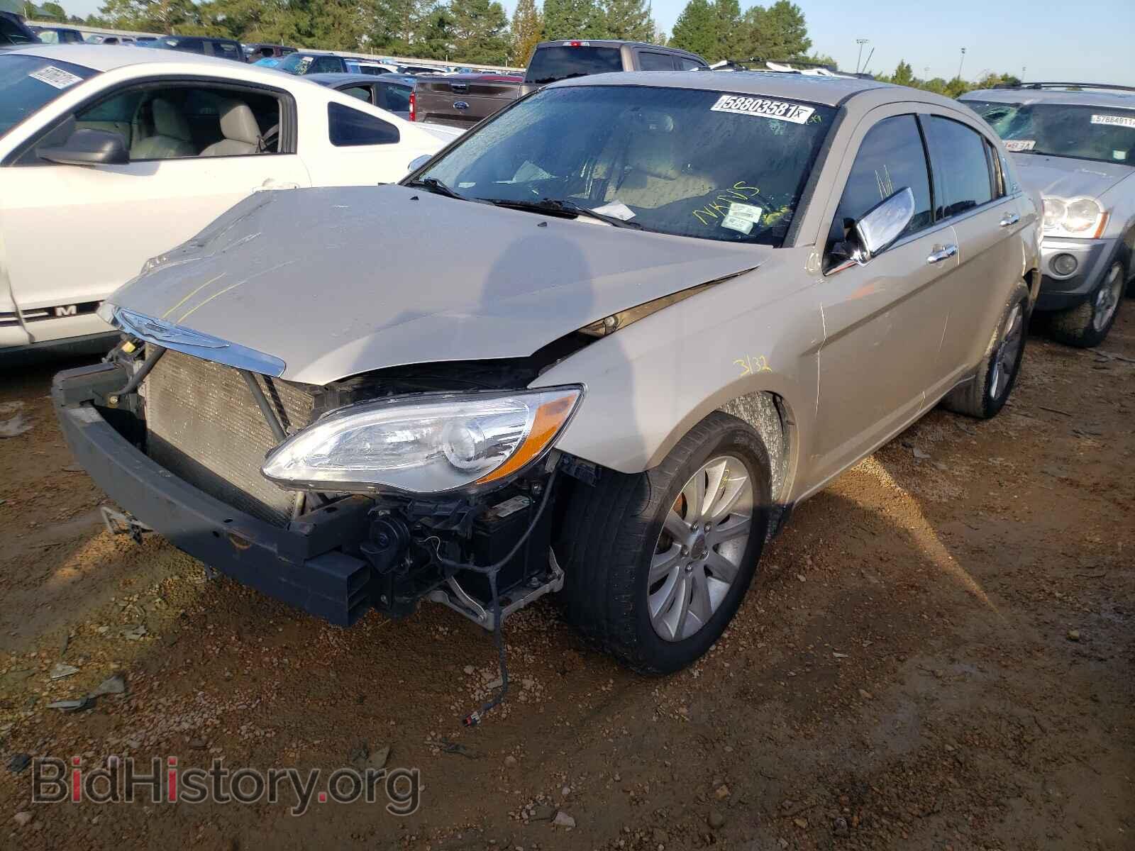 2014 CHRYSLER 200 - VIN: 1C3CCBCG2EN134872 - Фото 2