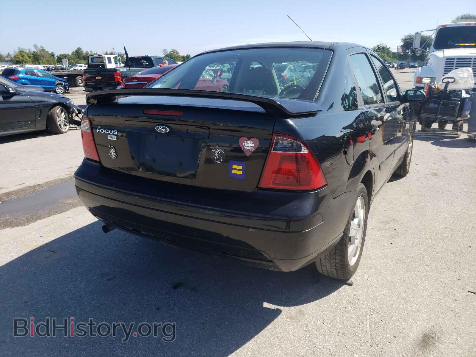 2007 FORD FOCUS - VIN: 1FAHP34N57W157574 - Фото 4
