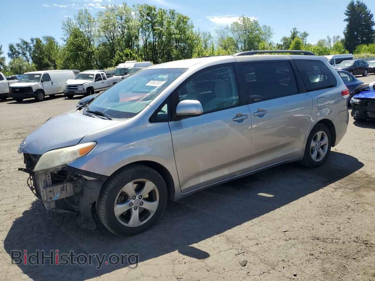 Фотография 5TDKK3DCXBS037369 - TOYOTA All Models 2011