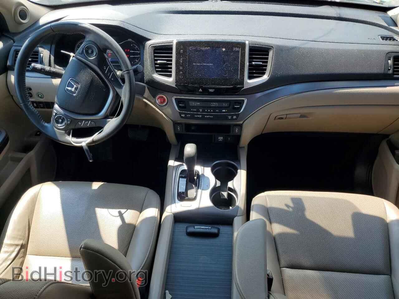 2019 HONDA RIDGELINE - VIN: 5FPYK3F61KB008887 - Photo 8