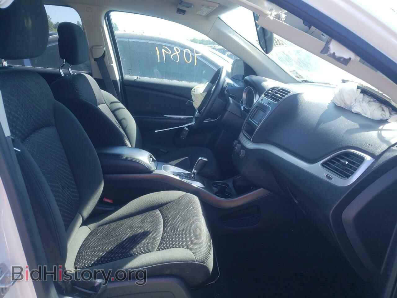2018 DODGE JOURNEY - VIN: 3C4PDCAB8JT427581 - Фото 5