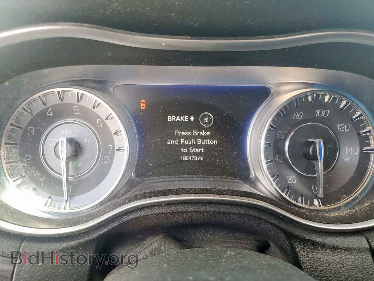 2015 CHRYSLER 300 - VIN: 2C3CCAAG6FH931634 - Фото 9
