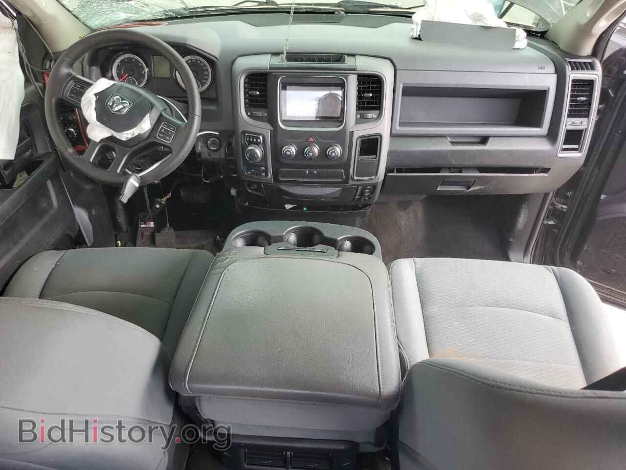 2017 RAM 1500 - VIN: 3C6RR7KT0HG774664 - Фото 8