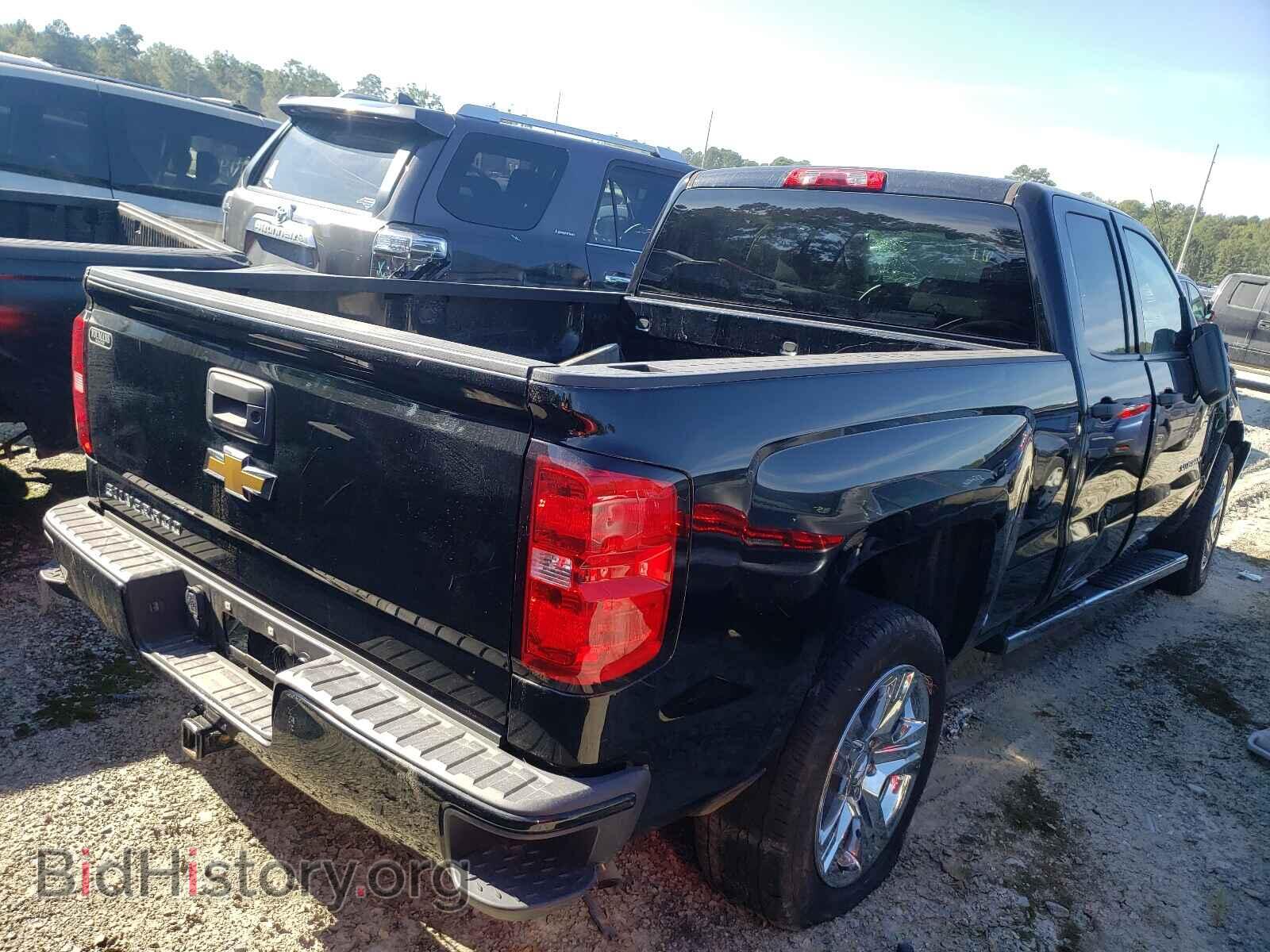 2017 CHEVROLET SILVERADO - VIN: 1GCRCPEC6HZ125442 - Фото 4