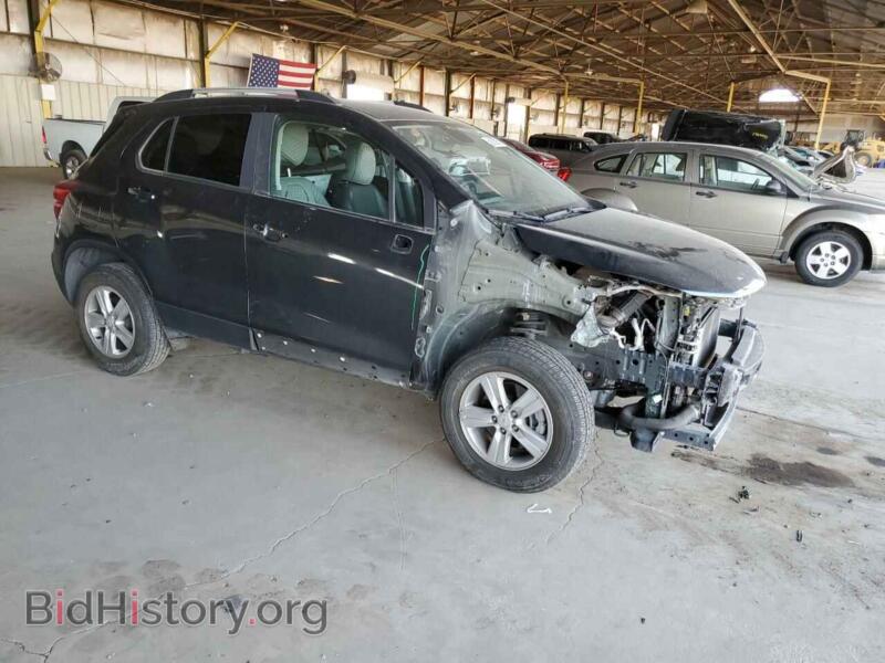 2021 Chevrolet TRAX (VIN KL7CJPSB5MB330662) — photo 4 of 13