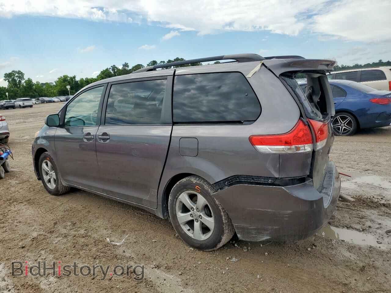 2011 TOYOTA All Models - VIN: 5TDKK3DC6BS089727 - Фото 2
