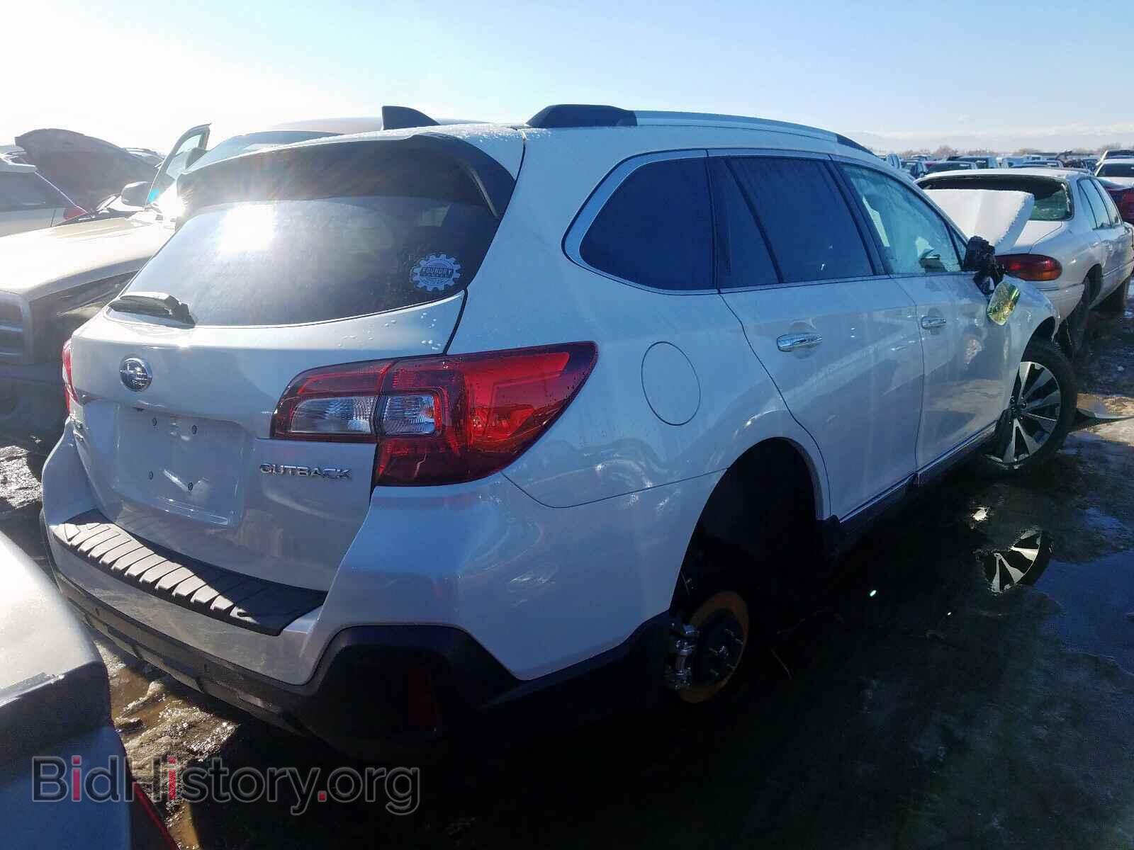 2019 SUBARU OUTBACK - VIN: 4S4BSATCXK3393873 - Фото 4