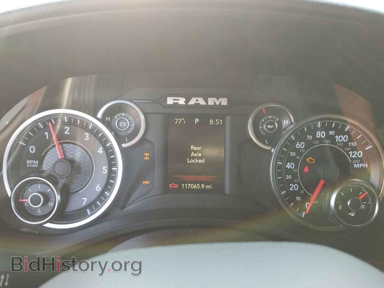 2021 RAM 1500 - VIN: 1C6SRFFT7MN562092 - Фото 9