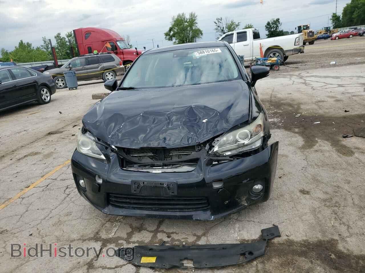 2011 LEXUS CT 200 - VIN: JTHKD5BH0B2026049 - Photo 5