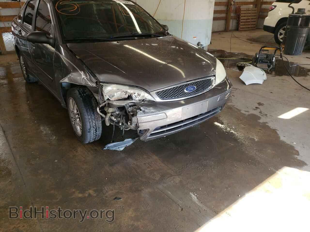2007 FORD FOCUS - VIN: 1FAFP34NX7W123718 - Фото 9