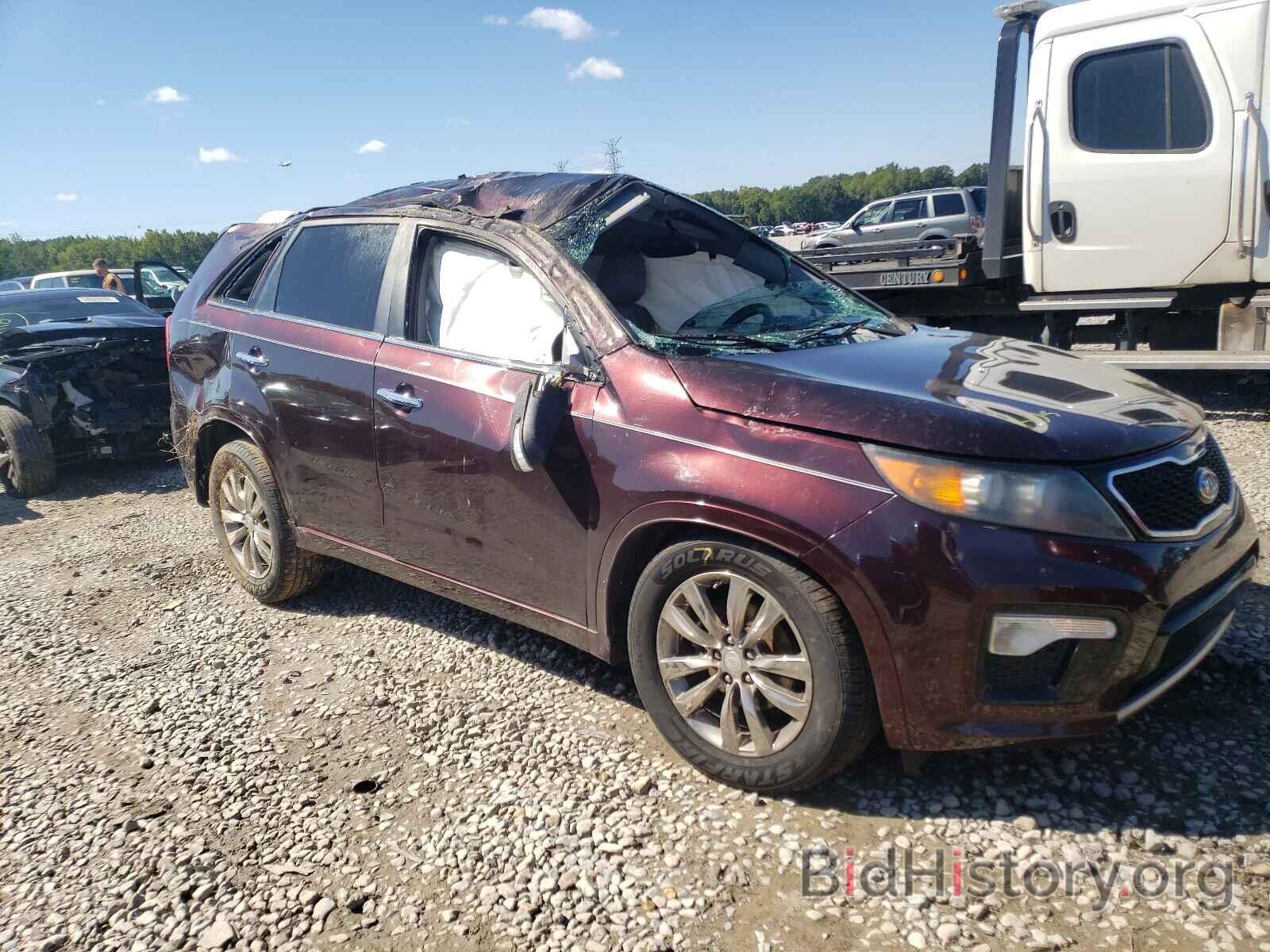 Photo 5XYKW4A23BG094743 - KIA SORENTO 2011