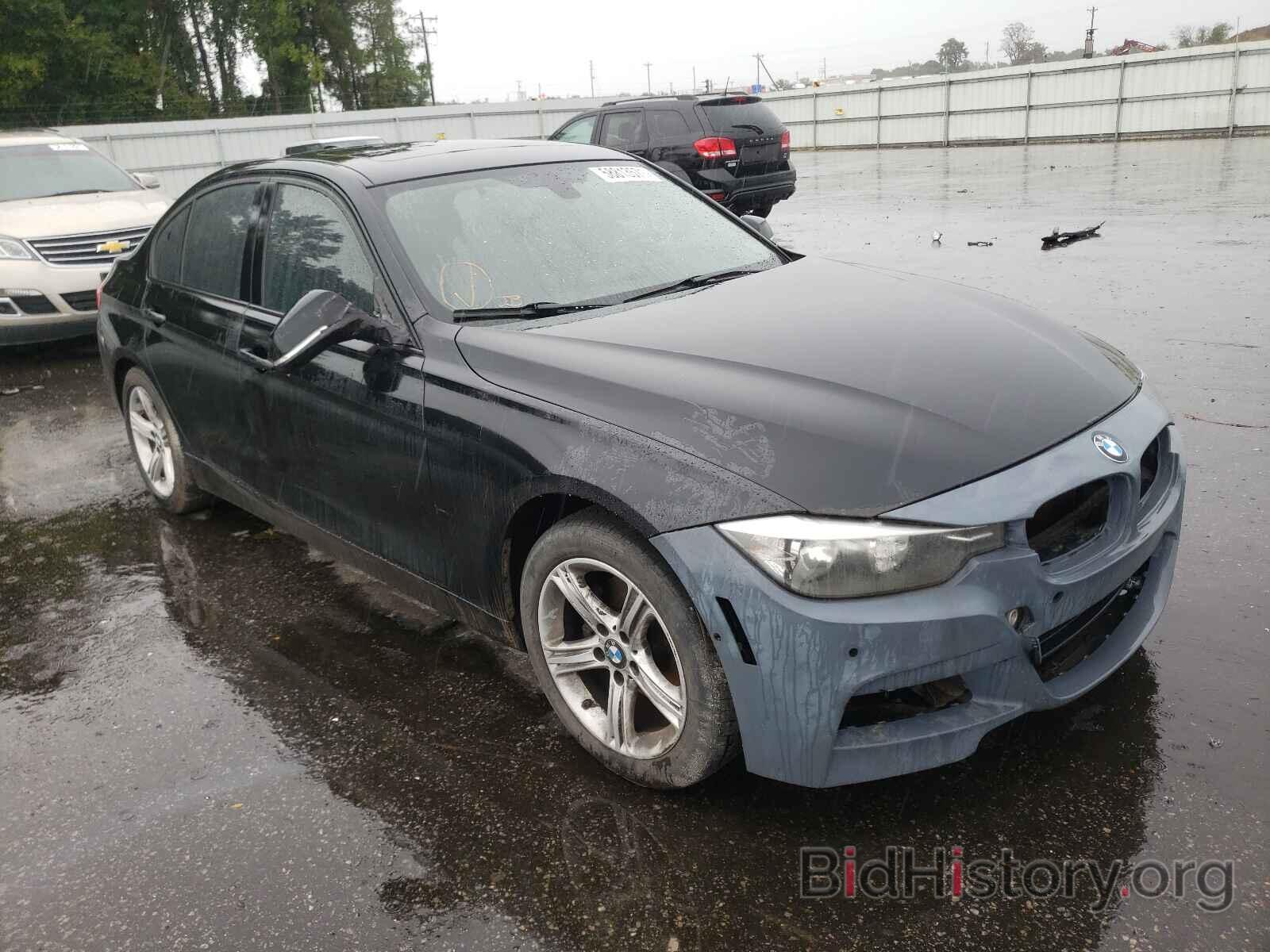 Photo WBA3A5C52DF357839 - BMW 3 SERIES 2013