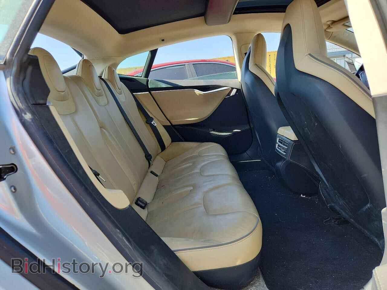 2014 TESLA MODEL S - VIN: 5YJSA1H1XEFP52371 - Фото 10