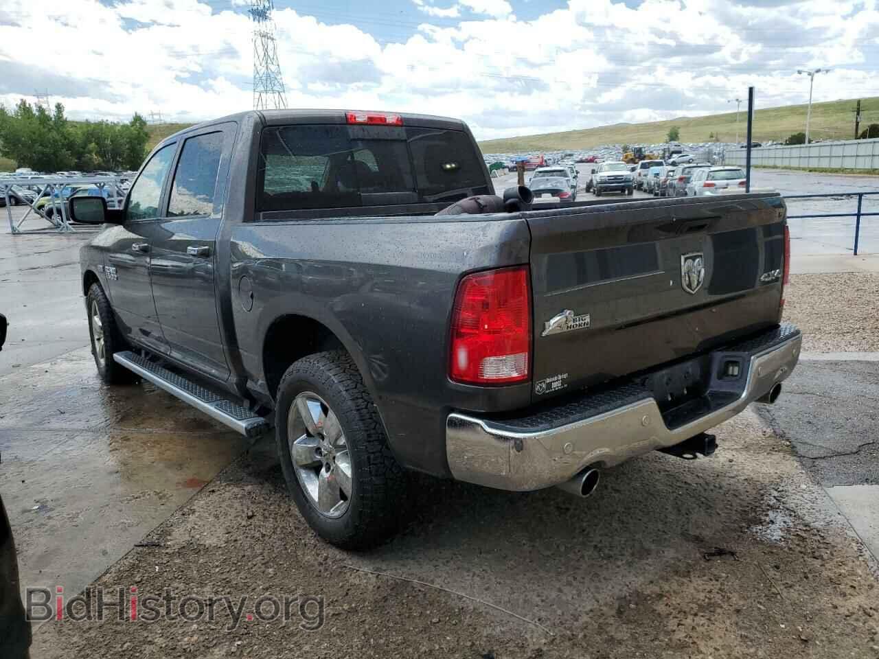 2017 RAM 1500 - VIN: 3C6RR7LT2HG689629 - Фото 2