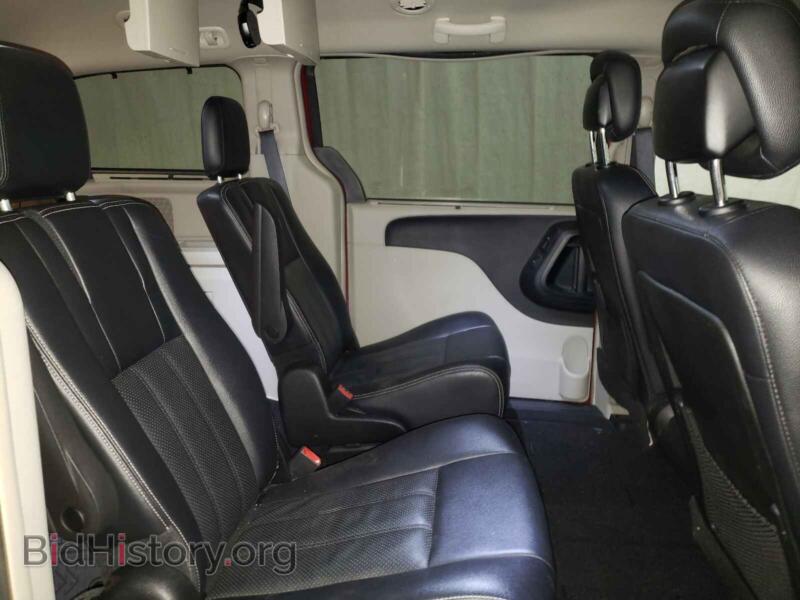 2015 Chrysler MINIVAN (VIN 2C4RC1CG0FR673687) — photo 6 of 10