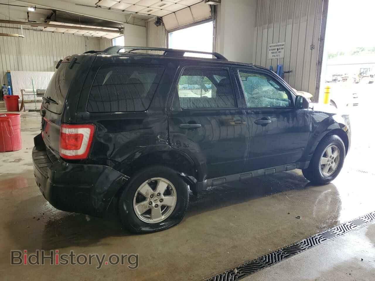 2009 FORD ESCAPE - VIN: 1FMCU03729KB71002 - Фото 3