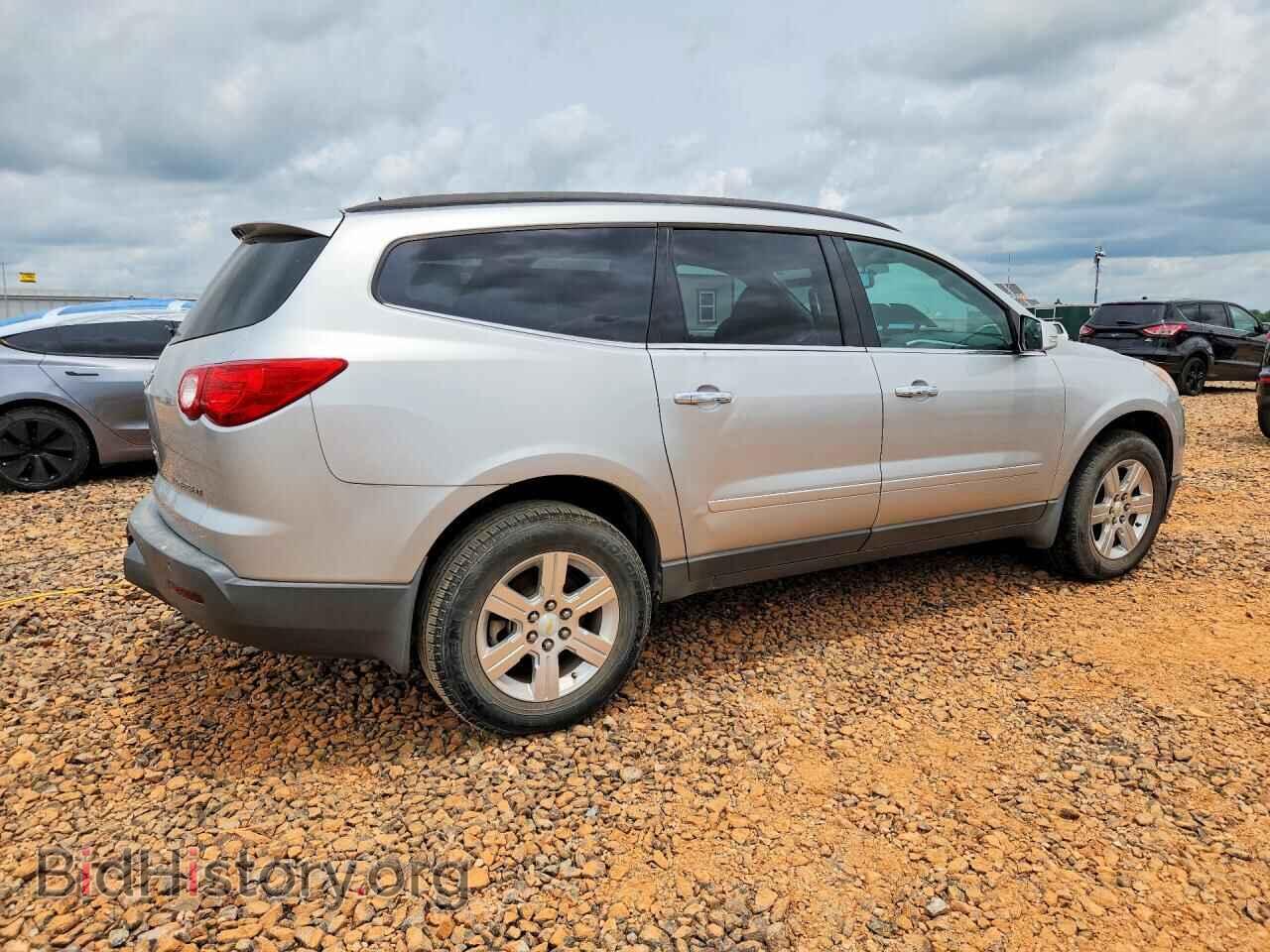 2012 CHEVROLET TRAVERSE - VIN: 1GNKRGED0CJ140350 - Фото 3