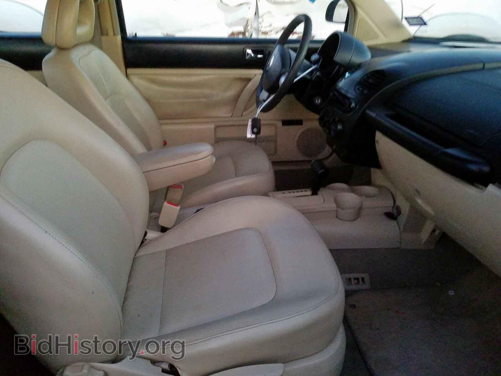 2000 VOLKSWAGEN BEETLE - VIN: 3VWCA21CXYM405447 - Фото 5