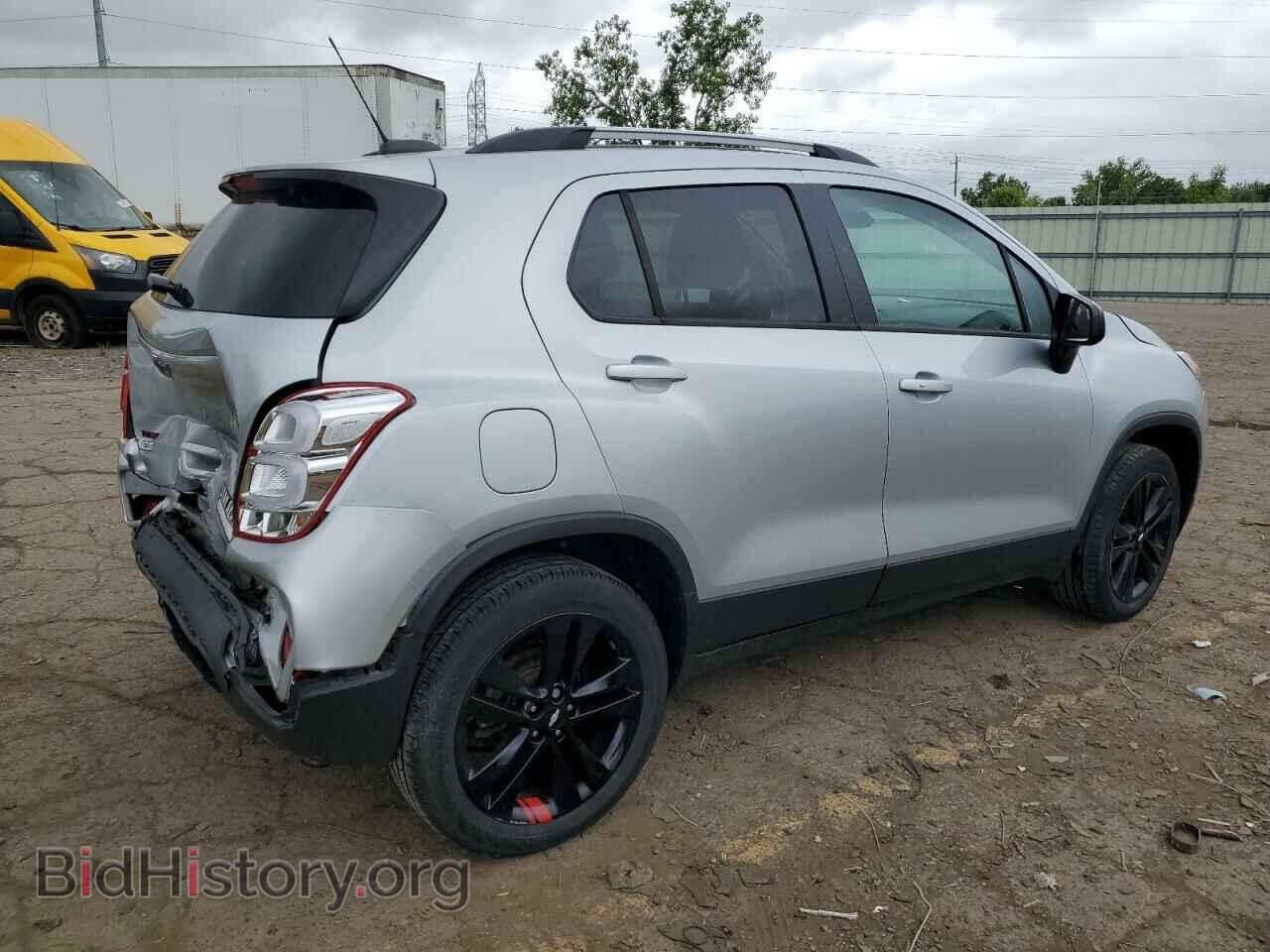 2020 CHEVROLET TRAX - VIN: 3GNCJPSB1LL297425 - Фото 3