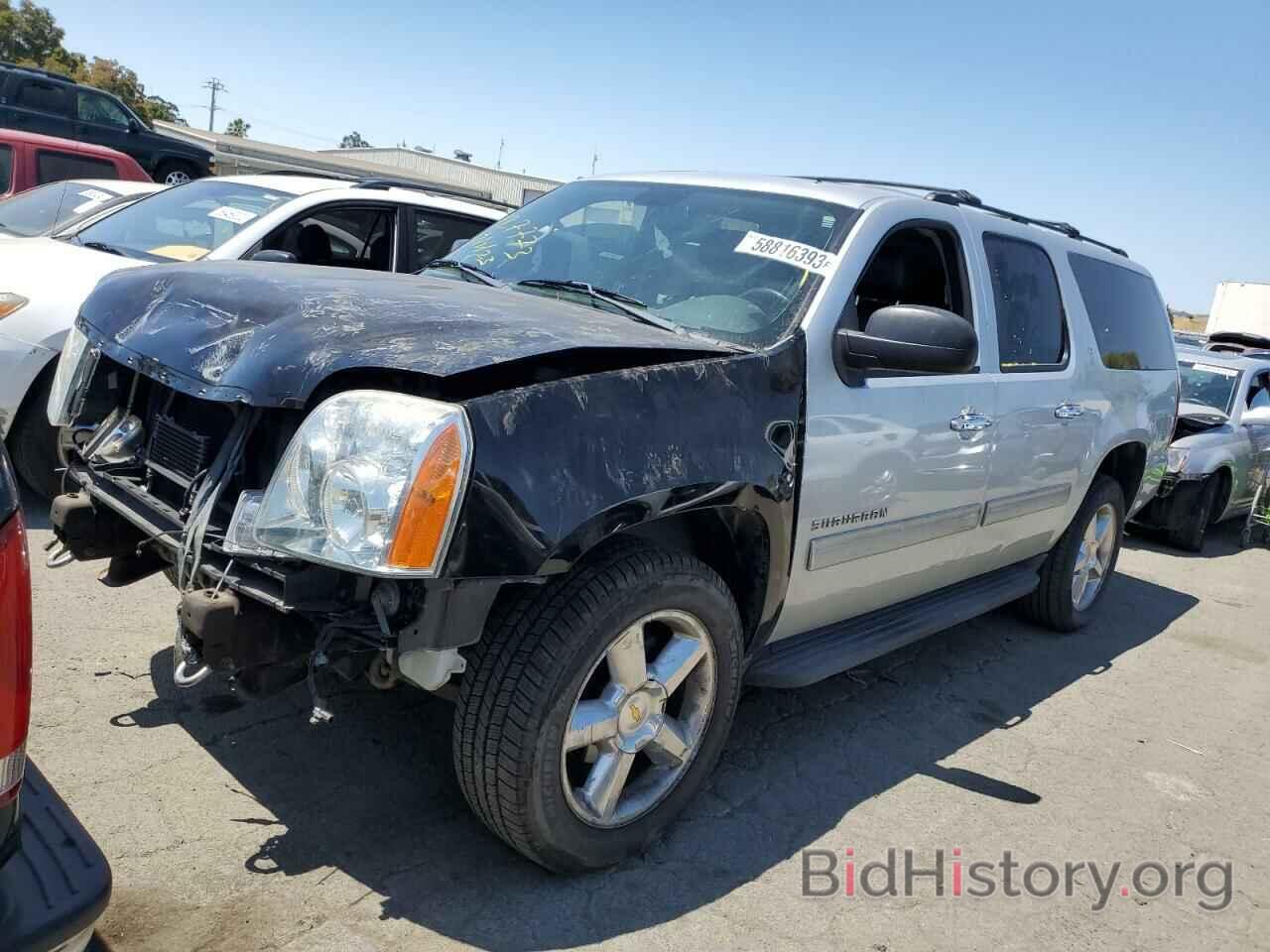 Фотография 1GNSKJE39BR319236 - CHEVROLET SUBURBAN 2011