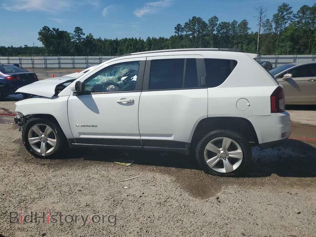 2015 JEEP COMPASS - VIN: 1C4NJCEB8FD400162 - Photo 2