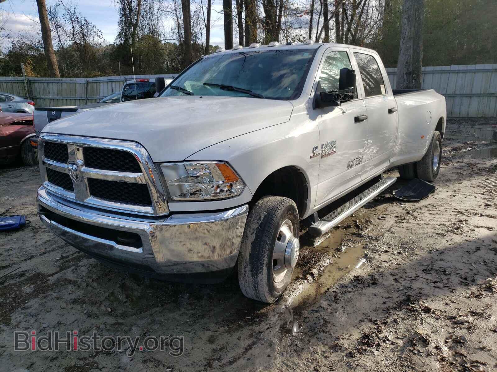 2018 RAM 3500 - VIN: 3C63RRGL0JG322066 - Фото 2