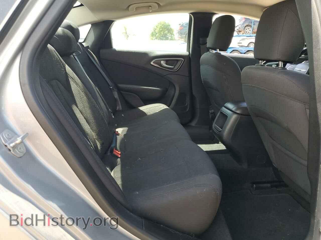 2015 CHRYSLER 200 - VIN: 1C3CCCAB1FN680643 - Фото 10
