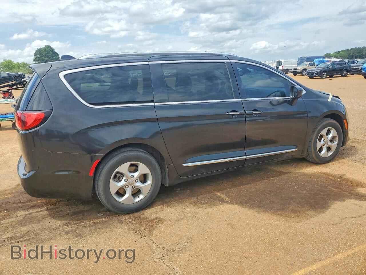 2017 CHRYSLER PACIFICA - VIN: 2C4RC1EG3HR771192 - Photo 3