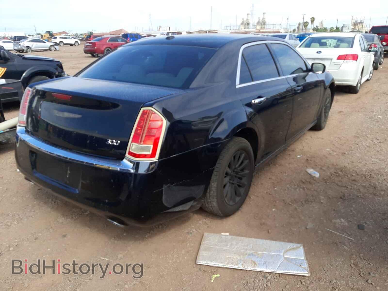 2012 CHRYSLER 300 - VIN: 2C3CCAAG9CH138386 - Фото 4