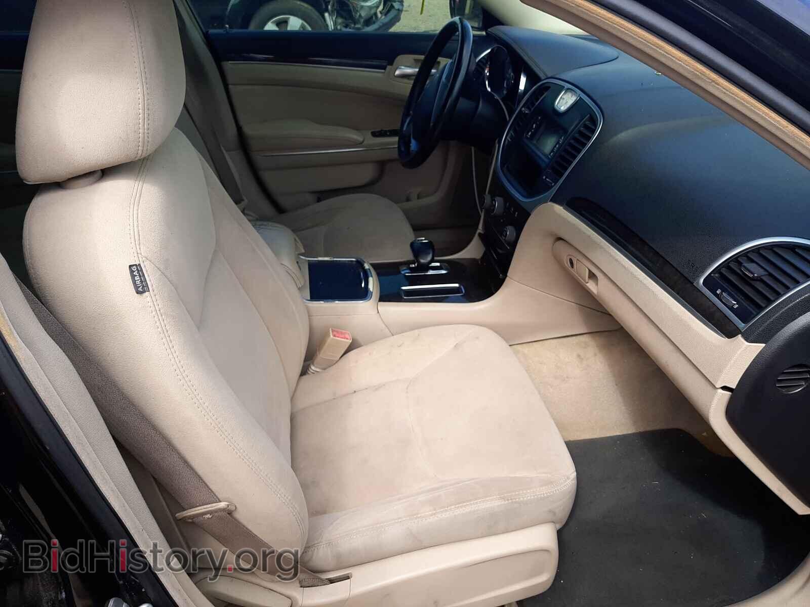2012 CHRYSLER 300 - VIN: 2C3CCAAG9CH138386 - Фото 5