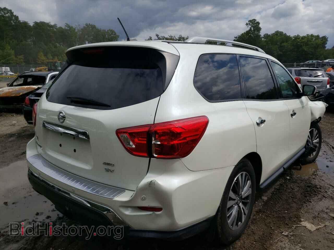 2018 NISSAN PATHFINDER - VIN: 5N1DR2MM1JC643372 - Фото 4