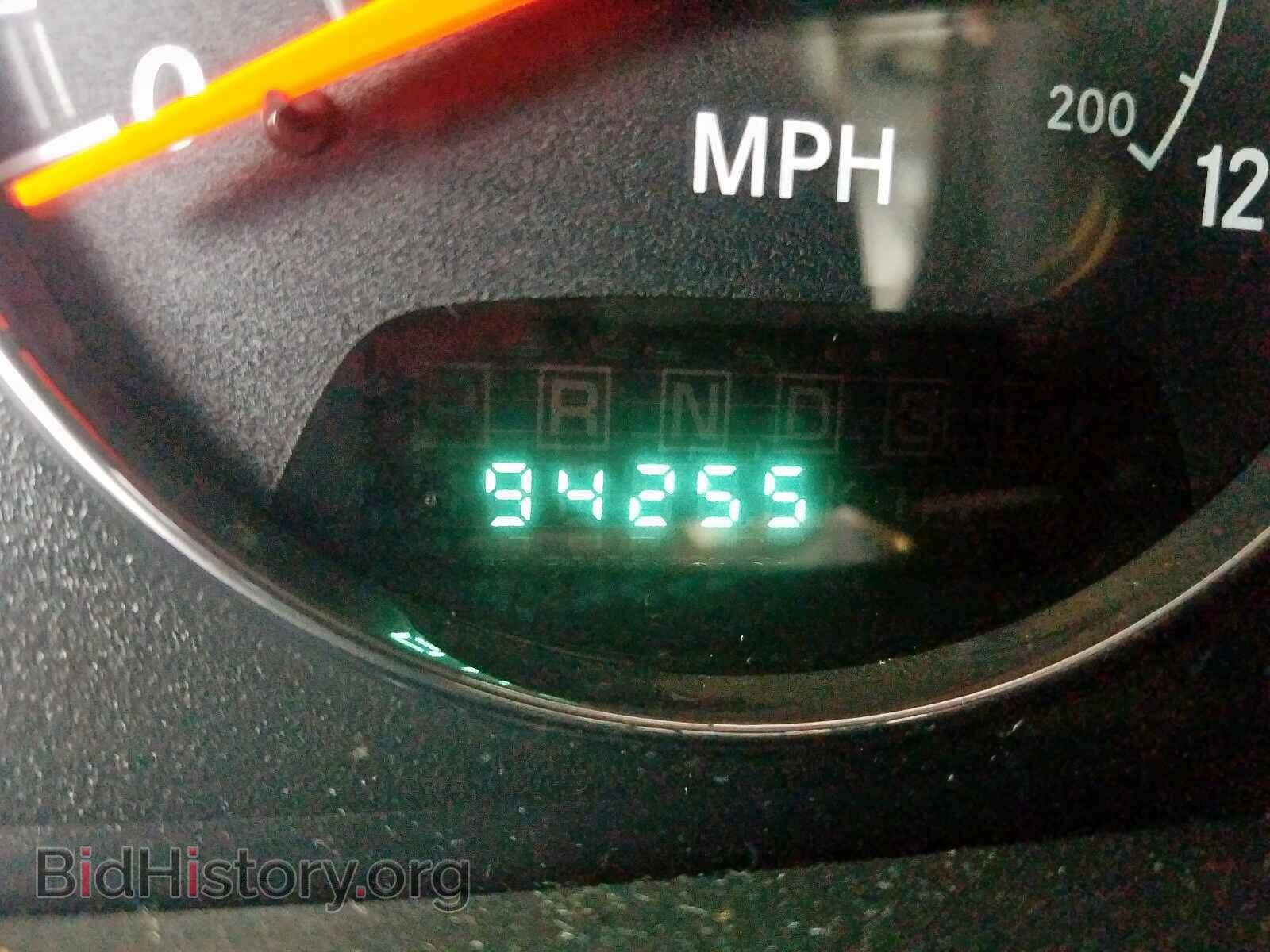 2004 CHRYSLER SEBRING - VIN: 1C3EL45X74N318088 - Фото 8