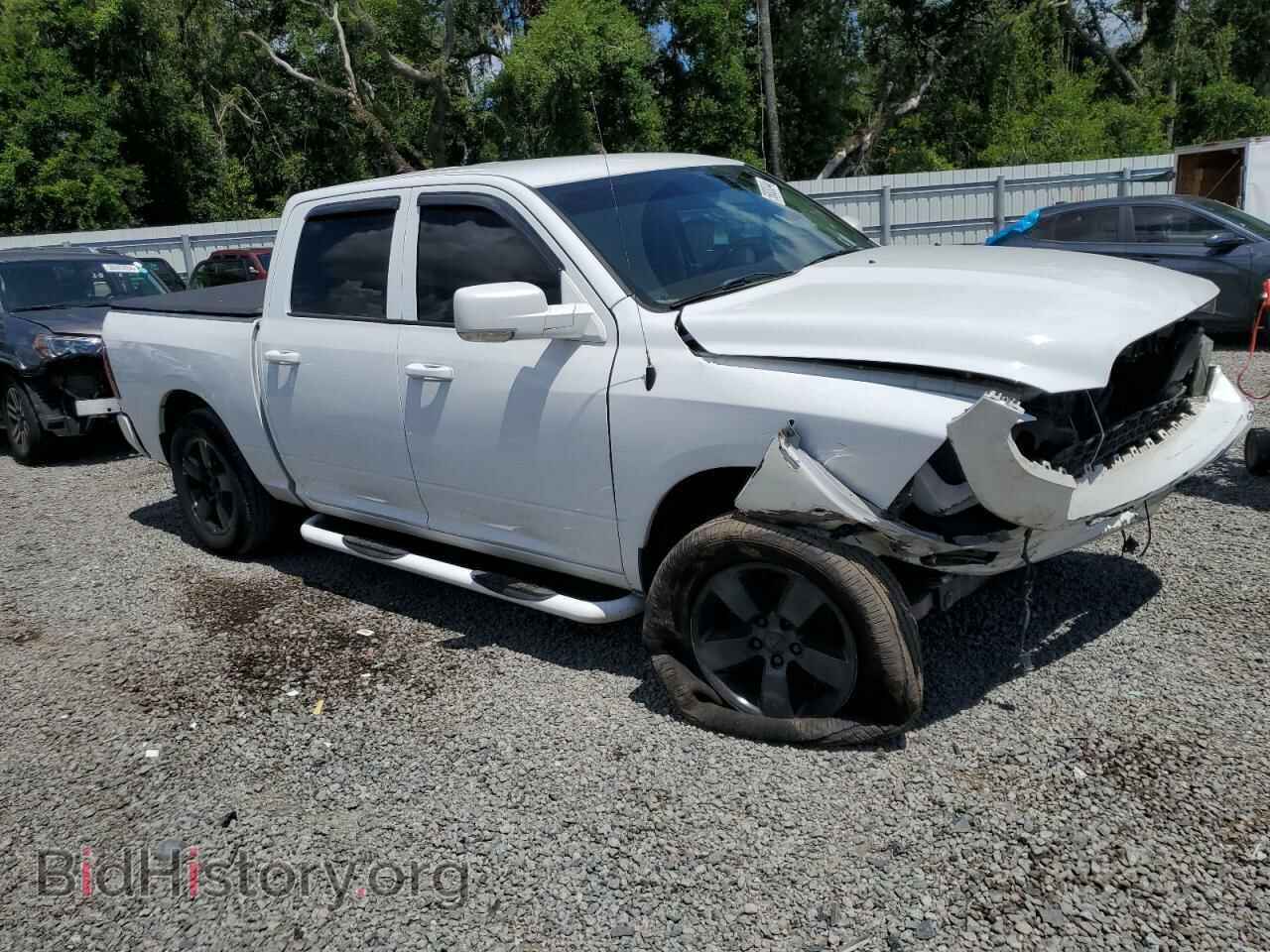 2015 RAM 1500 - VIN: 1C6RR6LT2FS729272 - Photo 4