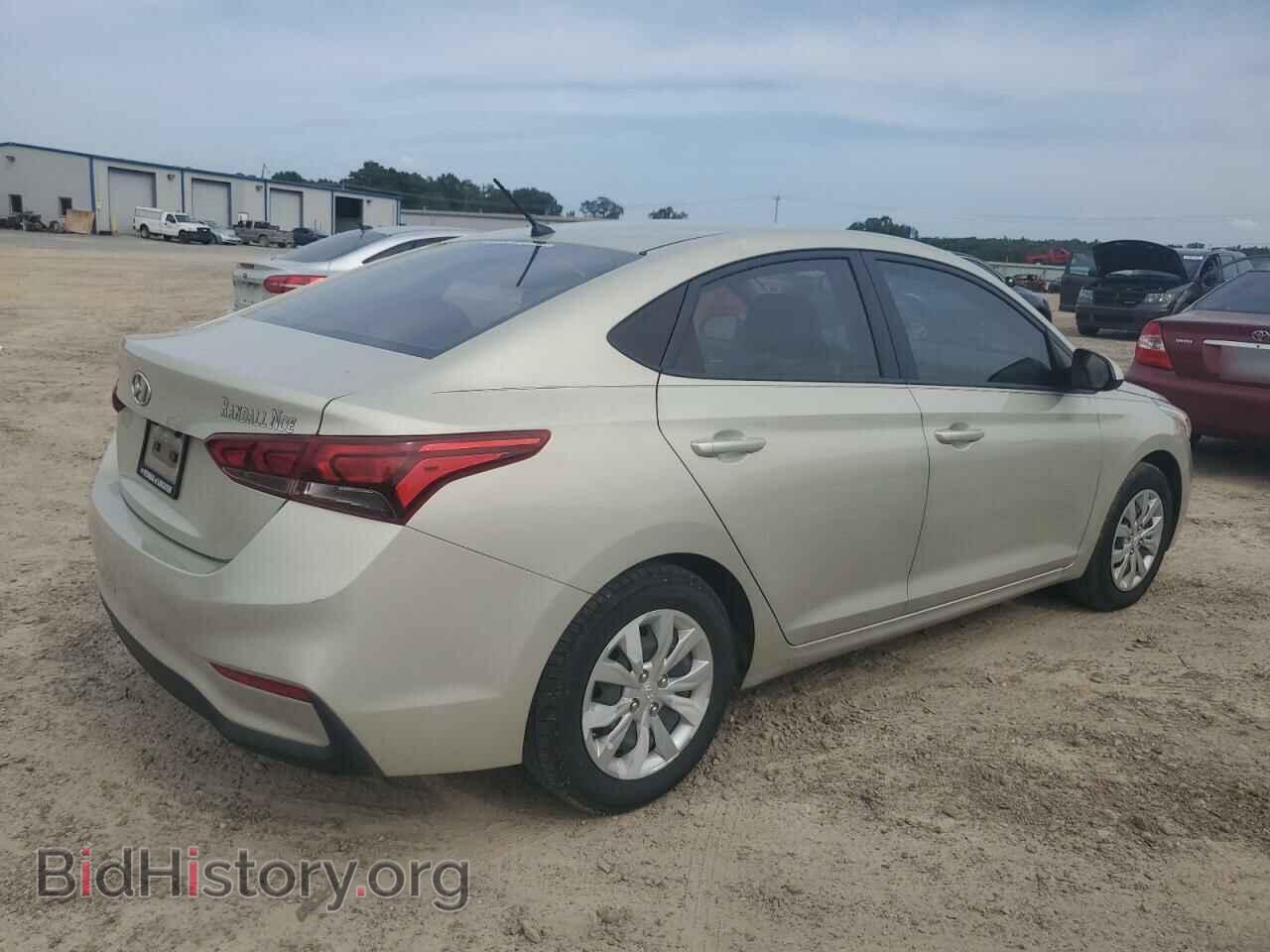 2019 HYUNDAI ACCENT - VIN: 3KPC24A3XKE052740 - Фото 3