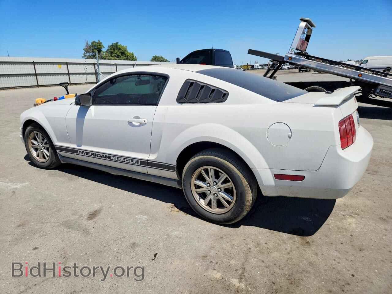 2007 FORD MUSTANG - VIN: 1ZVFT80N875299727 - Photo 2