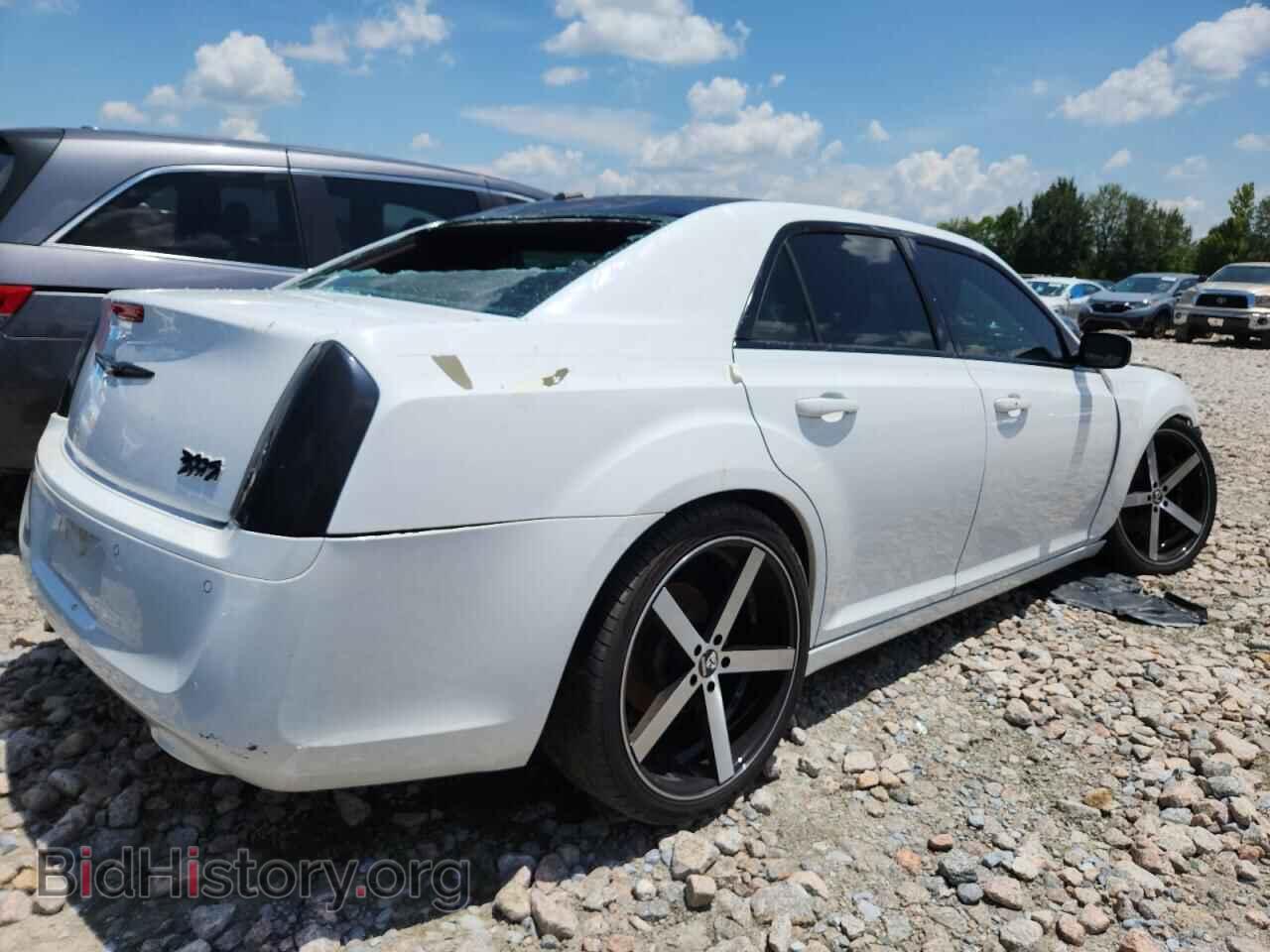 2012 CHRYSLER 300 - VIN: 2C3CCABG2CH175570 - Фото 3