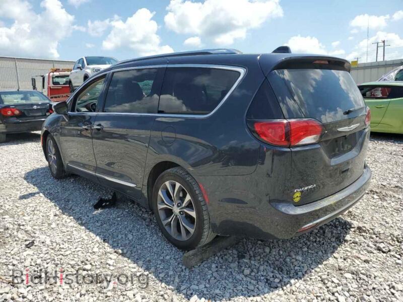 2020 Chrysler PACIFICA (VIN 2C4RC1GGXLR225057) — фото 2 из 13